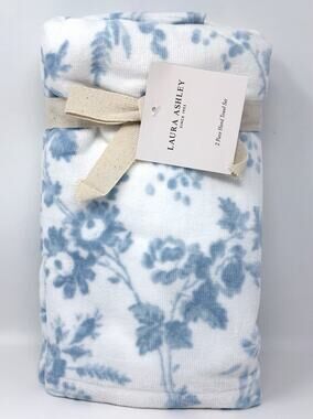 Laura Ashley Blue Floral Bath Hand Towels Set 2 Pcs White Toile NWT Restroom